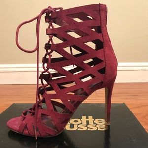 ⛔️SOLD⛔️ Beautiful Stiletto Caged Dress Heels